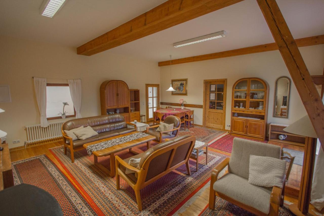 Haus Falkenhof Knüllwald Εξωτερικό φωτογραφία