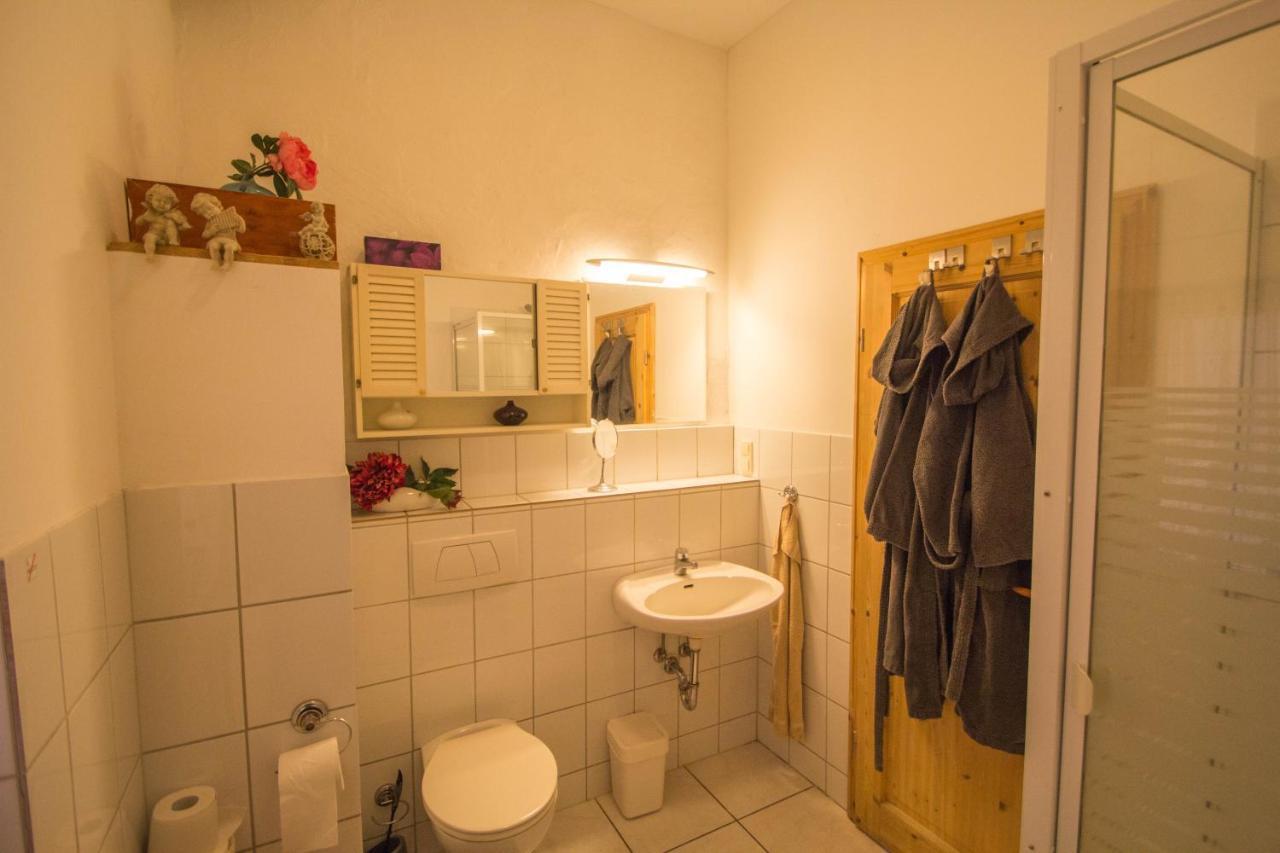 Haus Falkenhof Knüllwald Εξωτερικό φωτογραφία